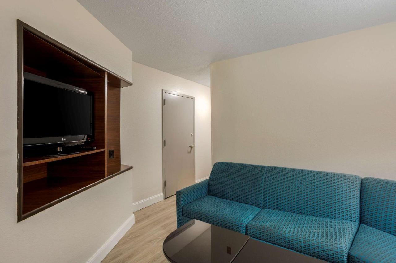 Hotel Comfort & Mt Laurel-philadelphia Mount Laurel